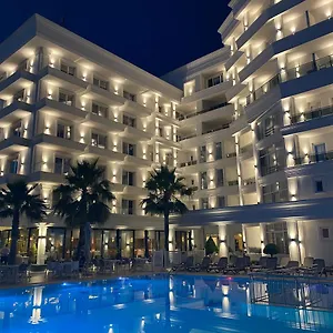 Klajdi & Hotell