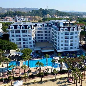 Fafa Premium & Hotel